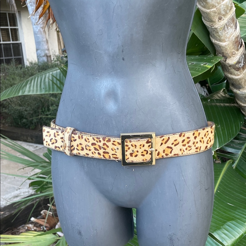 Leopard calf hair, leather belt.